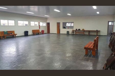 Apartamento à venda com 48m², 2 quartos e 1 vaga Apartamento à venda com 48m², 2 quartos e 1 vagaÁrea comum - Salão de festas