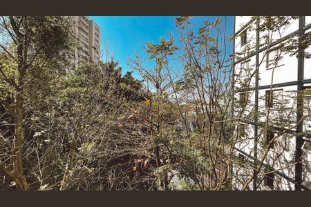 Apartamento à venda com 48m², 2 quartos e 1 vaga Apartamento à venda com 48m², 2 quartos e 1 vagaVista do Quarto 1