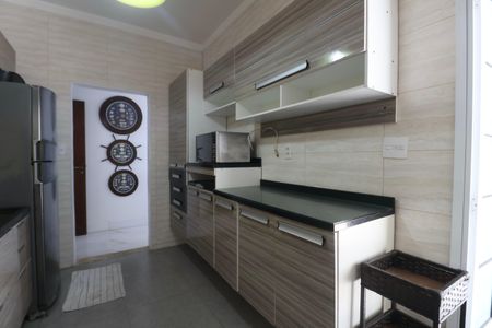 Casa para alugar com 800m², 4 quartos e 4 vagasCozinha