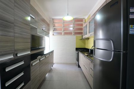 Casa para alugar com 800m², 4 quartos e 4 vagasCozinha