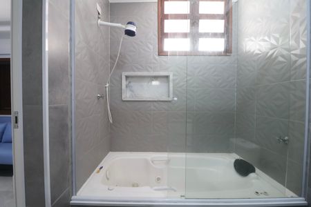 Casa para alugar com 800m², 4 quartos e 4 vagasBanheiro Suíte 2