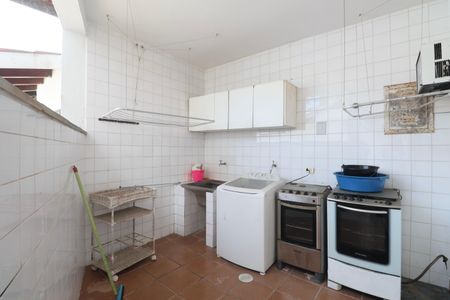 Casa para alugar com 800m², 4 quartos e 4 vagasÁrea de Serviço