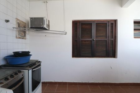 Casa para alugar com 800m², 4 quartos e 4 vagasÁrea de Serviço