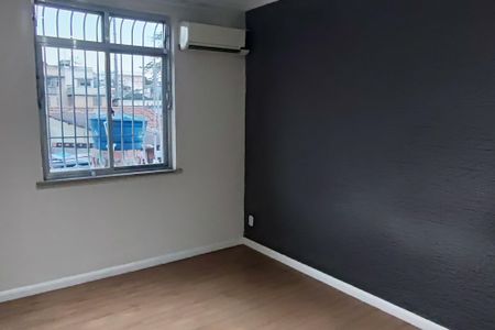 Sala de apartamento à venda com 2 quartos, 70m² em Tanque, Rio de Janeiro