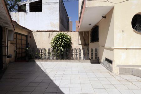 Garagem e Churrasqueira de casa para alugar com 3 quartos, 245m² em Utinga, Santo André