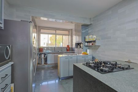 Apartamento à venda com 147m², 4 quartos e 2 vagasCozinha