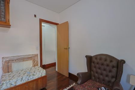 Apartamento à venda com 147m², 4 quartos e 2 vagasQuarto 1