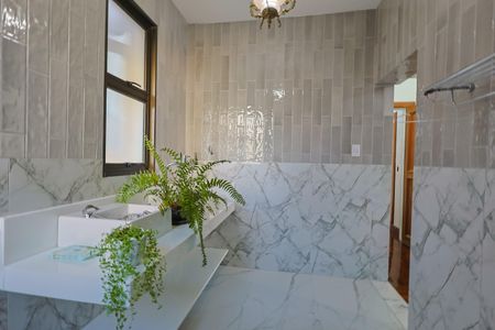 Apartamento à venda com 147m², 4 quartos e 2 vagasBanheiro da Suíte 2