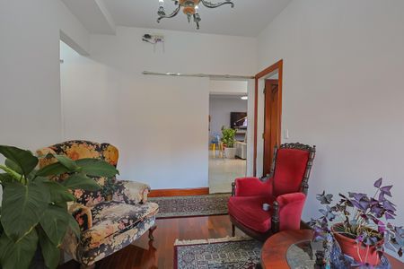 Apartamento à venda com 147m², 4 quartos e 2 vagasCorredor