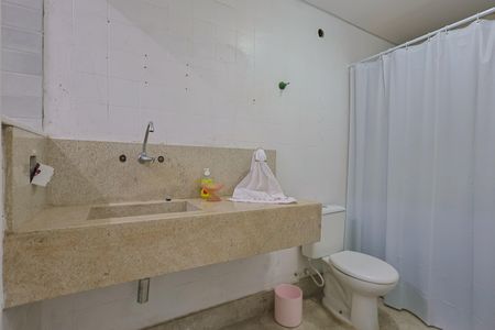 Apartamento à venda com 147m², 4 quartos e 2 vagasBanheiro