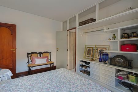 Apartamento à venda com 147m², 4 quartos e 2 vagasSuíte 1