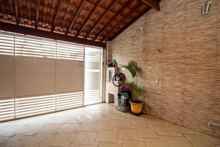 Casa à venda com 150m², 2 quartos e 1 vaga Casa à venda com 150m², 2 quartos e 1 vagaGaragem