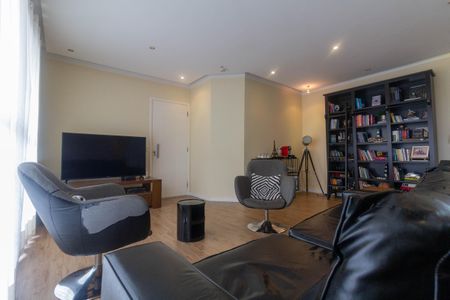 Apartamento à venda com 136m², 3 quartos e 3 vagas Apartamento à venda com 136m², 3 quartos e 3 vagasSala