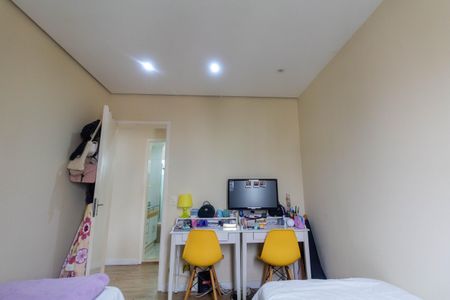 Apartamento à venda com 136m², 3 quartos e 3 vagas Apartamento à venda com 136m², 3 quartos e 3 vagasQuarto 1