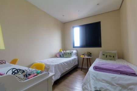 Apartamento à venda com 136m², 3 quartos e 3 vagas Apartamento à venda com 136m², 3 quartos e 3 vagasQuarto 1