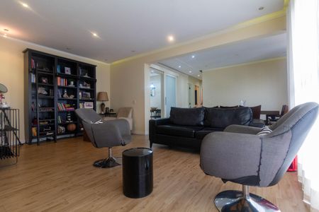 Apartamento à venda com 136m², 3 quartos e 3 vagas Apartamento à venda com 136m², 3 quartos e 3 vagasSala