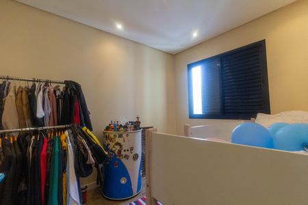 Apartamento à venda com 136m², 3 quartos e 3 vagas Apartamento à venda com 136m², 3 quartos e 3 vagasQuarto 2