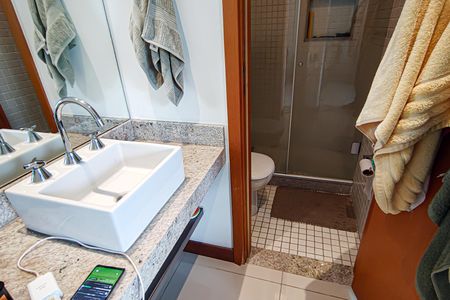 Apartamento para alugar com 40m², 1 quarto e 1 vaga Apartamento para alugar com 40m², 1 quarto e 1 vagaBanheiro