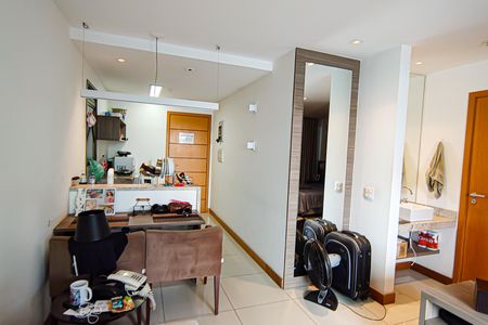 Apartamento para alugar com 40m², 1 quarto e 1 vaga Apartamento para alugar com 40m², 1 quarto e 1 vagaSala