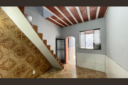 Sala de casa para alugar com 1 quarto, 40m² em Imperial de São Cristóvão, Rio de Janeiro