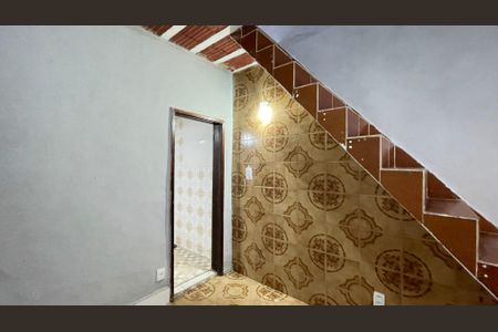 Casa para alugar com 40m², 1 quarto e sem vaga Casa para alugar com 40m², 1 quarto e sem vagaSala