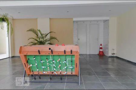 Apartamento à venda com 75m², 3 quartos e 1 vagaÁrea comum - Salão de jogos