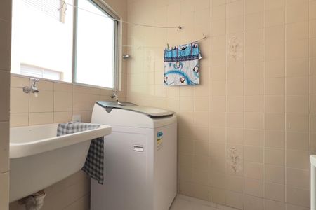 Apartamento à venda com 75m², 3 quartos e 1 vagaÁrea de Serviço