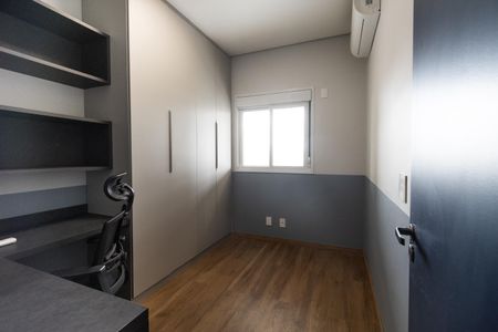 Apartamento à venda com 96m², 2 quartos e 2 vagasQuarto 