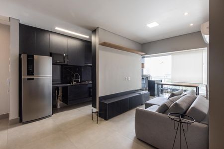 Sala de apartamento à venda com 2 quartos, 96m² em Vila Ipojuca, São Paulo