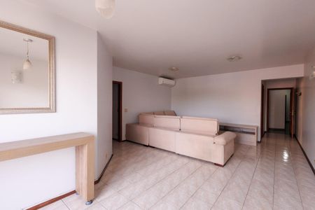 Apartamento para alugar com 125m², 3 quartos e 1 vagaSala