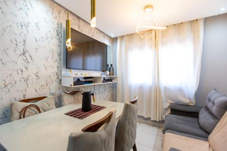 Sala de apartamento para alugar com 2 quartos, 32m² em Vila Carmosina, São Paulo