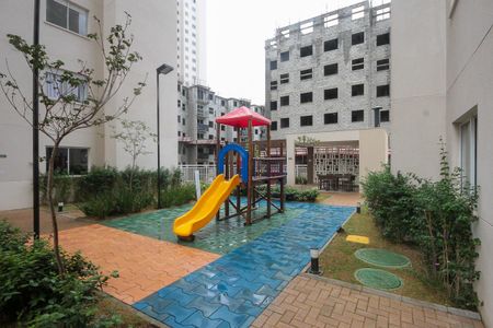 Apartamento à venda com 32m², 2 quartos e sem vagaÁrea comum - Playground