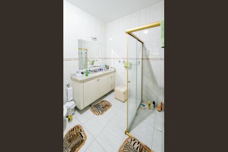 Casa para alugar com 250m², 3 quartos e 3 vagas Casa para alugar com 250m², 3 quartos e 3 vagasBanheiro suíte