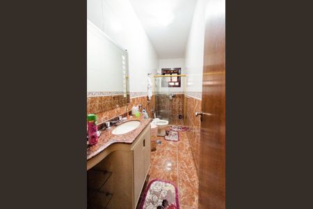 Casa para alugar com 250m², 3 quartos e 3 vagas Casa para alugar com 250m², 3 quartos e 3 vagasBanheiro social