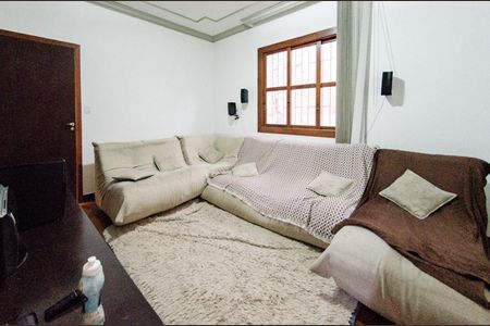 Casa para alugar com 250m², 3 quartos e 3 vagas Casa para alugar com 250m², 3 quartos e 3 vagasSala 2