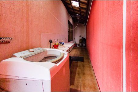 Casa para alugar com 250m², 3 quartos e 3 vagas Casa para alugar com 250m², 3 quartos e 3 vagasÁrea de serviço