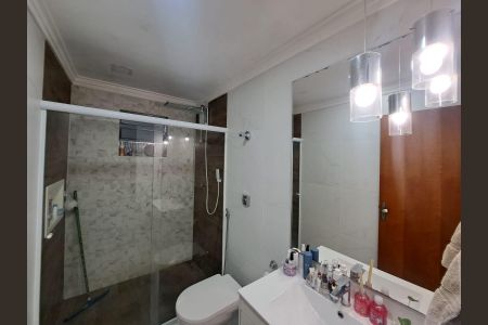 Casa à venda com 248m², 3 quartos e 2 vagasBanheiro