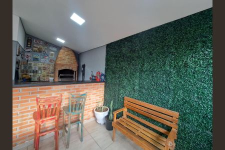 Casa à venda com 248m², 3 quartos e 2 vagasÁrea comum