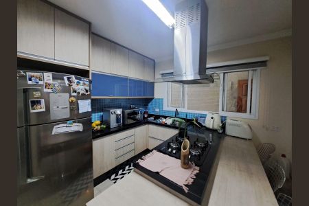 Casa à venda com 248m², 3 quartos e 2 vagasCozinha