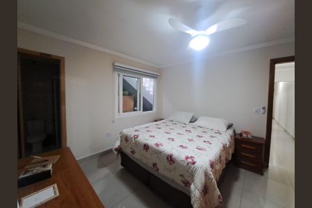 Casa à venda com 248m², 3 quartos e 2 vagasQuarto Suíte