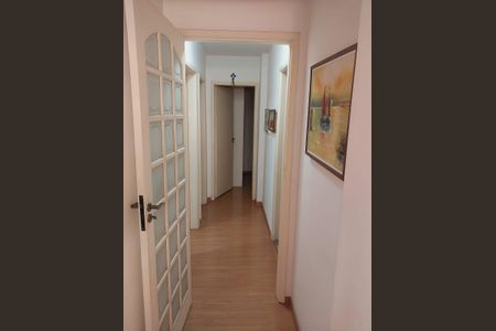 Corredor de apartamento à venda com 3 quartos, 100m² em Perdizes, São Paulo