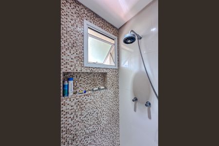 Apartamento à venda com 75m², 1 quarto e 2 vagasBanheiro da Suíte