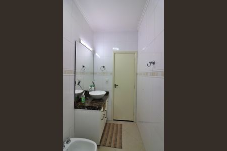 Casa à venda com 300m², 3 quartos e 4 vagasBanheiro Social