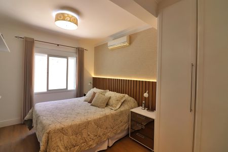 Casa à venda com 300m², 3 quartos e 4 vagasSuíte