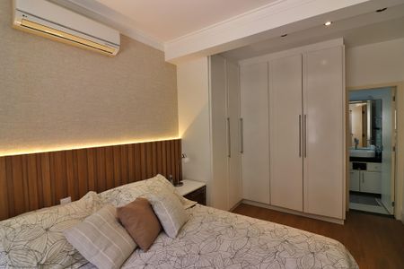 Casa à venda com 300m², 3 quartos e 4 vagasSuíte