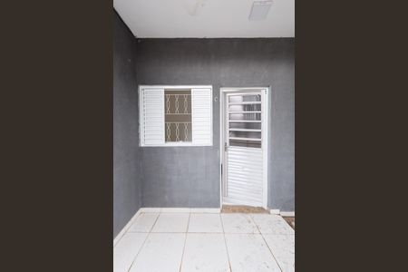 Studio para alugar com 20m², 1 quarto e sem vagaPorta de entrada