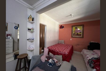 Casa à venda com 396m², 4 quartos e 4 vagas Casa à venda com 396m², 4 quartos e 4 vagasQuarto 1