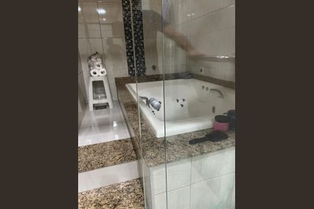 Banheiro da Suíte de casa à venda com 4 quartos, 396m² em Esplanada, Belo Horizonte