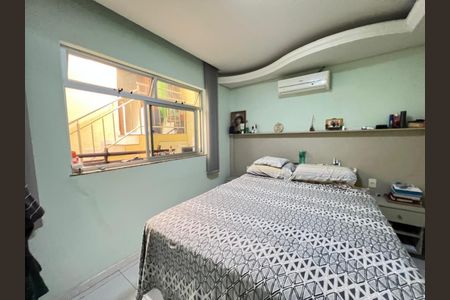 Suíte de casa à venda com 4 quartos, 396m² em Esplanada, Belo Horizonte