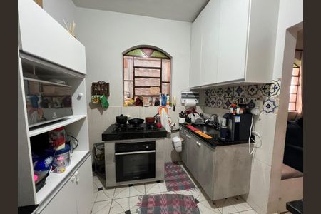 Casa à venda com 396m², 4 quartos e 4 vagas Casa à venda com 396m², 4 quartos e 4 vagasCozinha